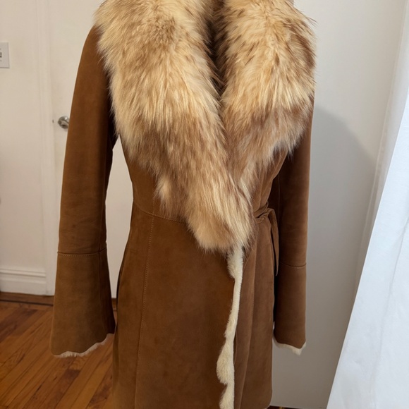 Vintage shearling coat with genuine Fox fur collar - Picture 8 of 16